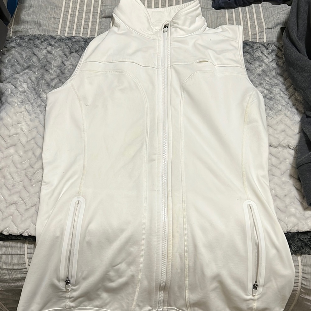 Fabletics white Medium vest